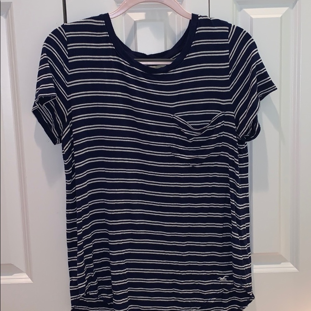Hollister top